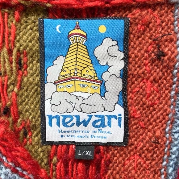 Newari Handmade Nepalese Icelandic 100% Wool Sweater Multi-color Size L/XL - Picture 5 of 6